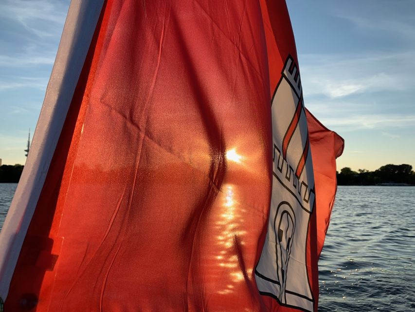 Hamburg: Alster River Sailboat Tour with Sundowner - Practical booking advice