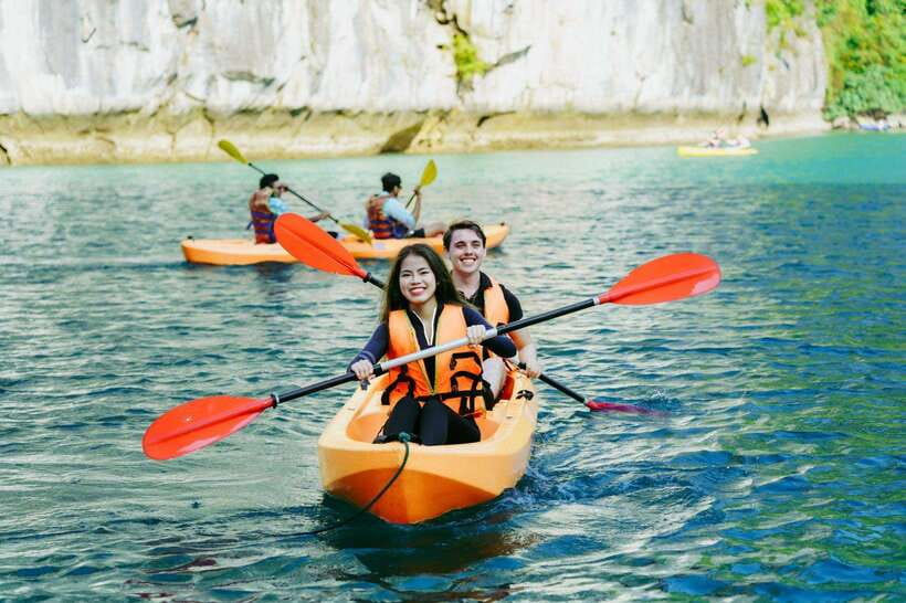 Hanoi/Ha Long: Ha Long Bay Luxury Day Cruise by Catamaran - The return cruise and late afternoon finish
