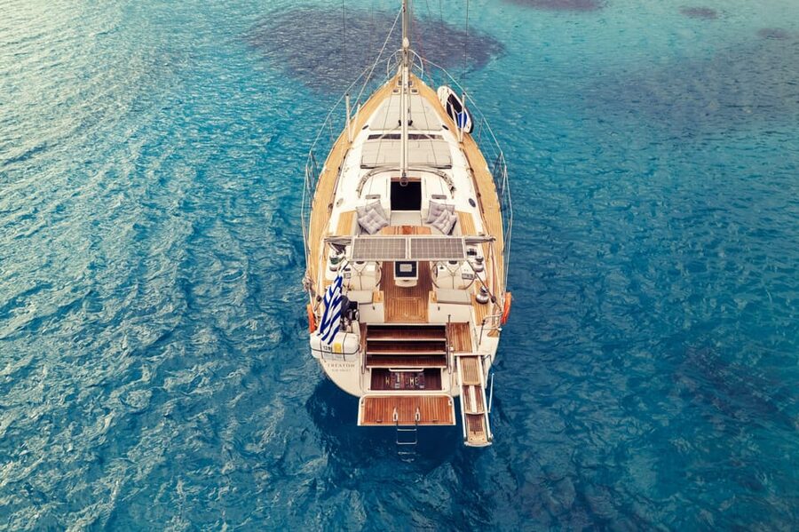 Heraklion: Dia Island Luxury Sailing Trip with Meal & Drinks - Who will enjoy this cruise most