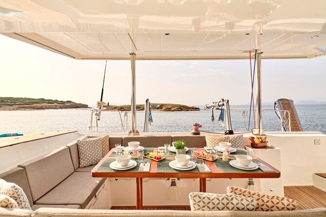 Heraklion: Sunset Dia Catamaran Cruise by Top-50 Greek Chef - Setting sail from Heraklion at 3 p.m.