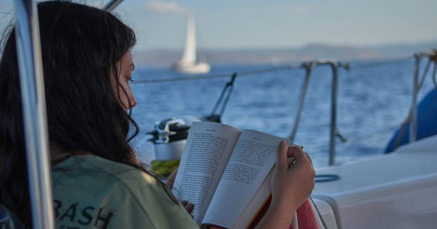 Heraklion: Sunset Sailing Cruise Dia Island with Snorkeling - Snorkeling, paddleboarding, and time in the water