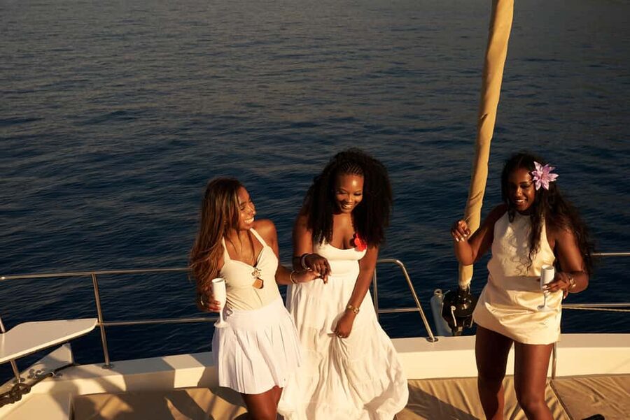 Hersonissos: Luxury Sunset Catamaran Cruise Sushi & Open Bar - Booking decision