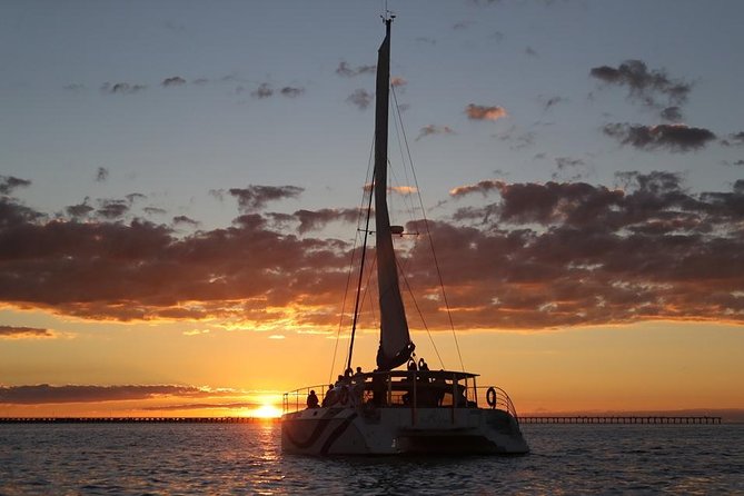 Hervey Bay Champagne Sunset Sail - Key points at a glance