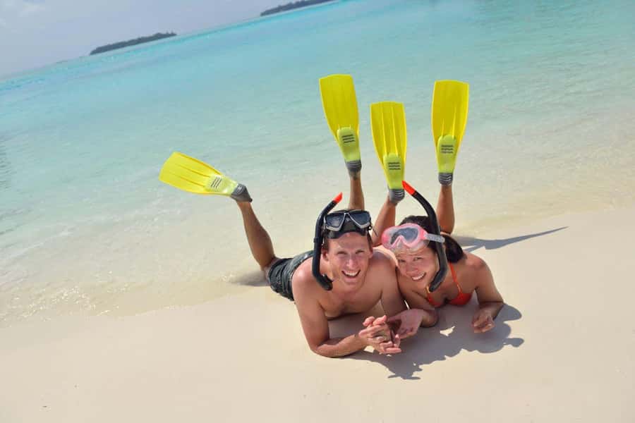 Hurghada: 3 Islands, Dolphins & Snorkel Yacht Trip w/ Lunch - Booking details worth noting