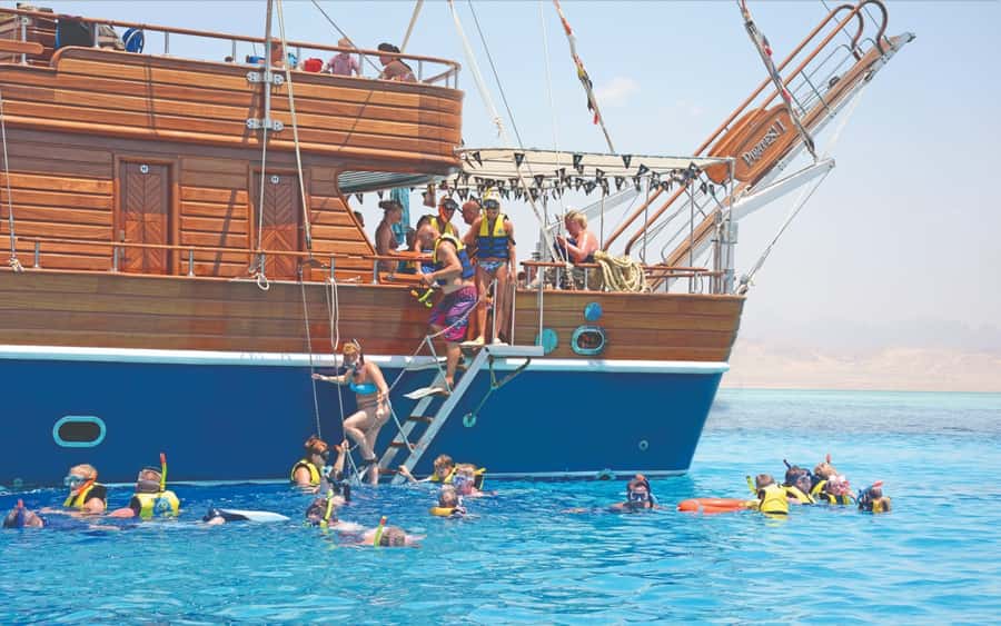 Hurghada: Afternoon Sailing cruise to orange bay with Lunch - A pirate-themed yacht, with one important catch