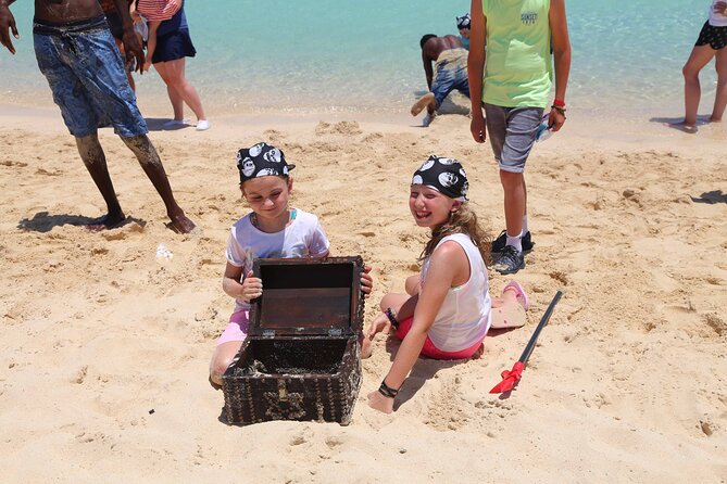 Hurghada Pirates sailing boat to Orange bay & Buffet Lunch - Who will enjoy this boat most?