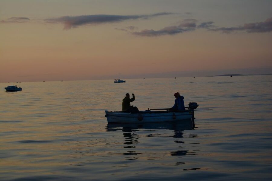 Hvar: Romantic Sunset Sailing Experience On A Comfort Yacht - Weather, timing, and practical planning