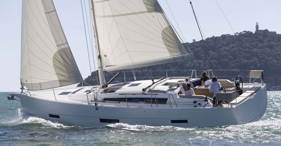 Ibiza: Midday or Sunset Sailing with Snacks and Open Bar - Swimming near Cala Bassa and other sheltered bays