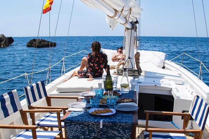 Ibiza: Private Sailboat with Tapas, Open Bar & Music - Key points to know before you book