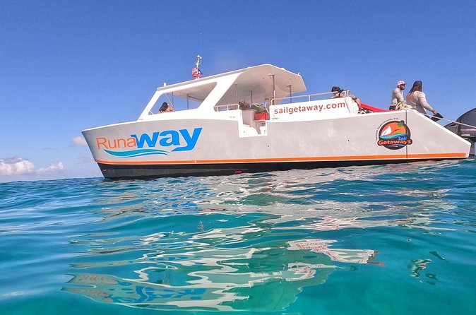Icacos Double Dip Power Catamaran Snorkel & Beach Tour - Fajardo logistics can make or break the morning