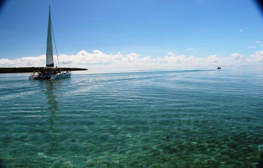 Ile aux Cerfs: The very best day by catamaran. - What to pack and what to expect