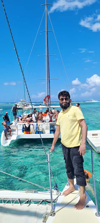 Ilot Gabriel: Catamaran Cruise & BBQ Lunch - Meeting point, timing, and what to bring