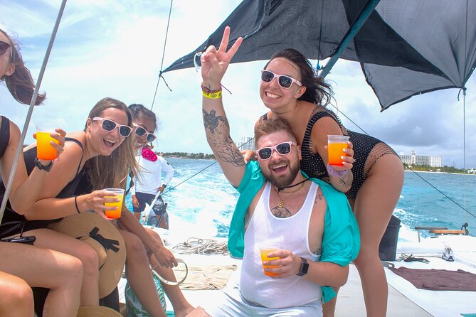 Isla Mujeres Catamaran Tour from Cancun with snorkel and Open Bar - The return sail to Cancun