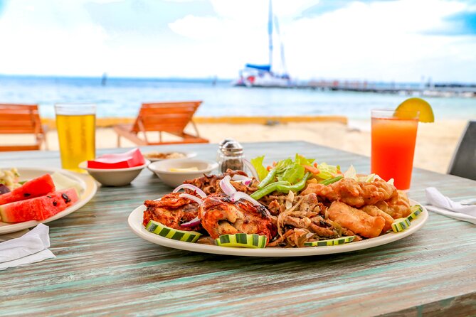 Isla Mujeres Catamaran Tour with Open Bar, Lunch and Snorkeling - The return sail to Cancun