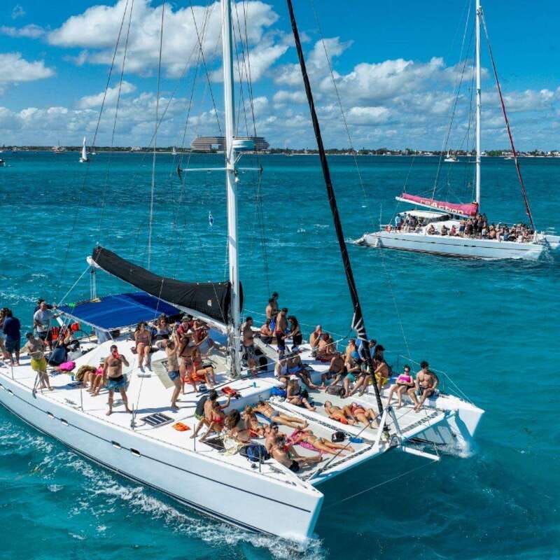 Isla Mujeres: Deluxe Catamaran Tour - What kind of day this really is
