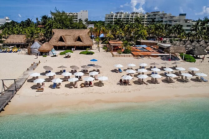 Isla Mujeres luxury catamaran with premium open bar and lunch - Lunch at Zama or IXI beach club