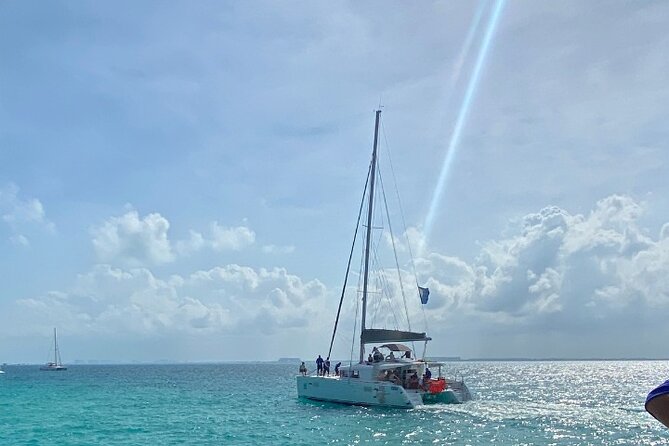 Isla Mujeres on luxury catamaran with snorkel, open bar and lunch - A Catamaran Day That Starts With El Meco