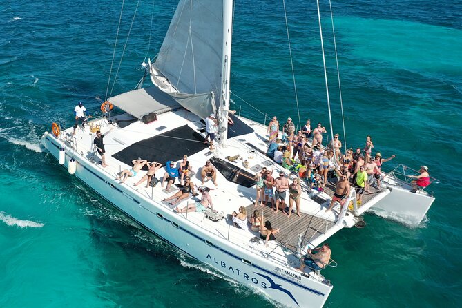 Isla Mujeres Plus by Albatros Catamarans - Exploring Isla Mujeres by golf cart