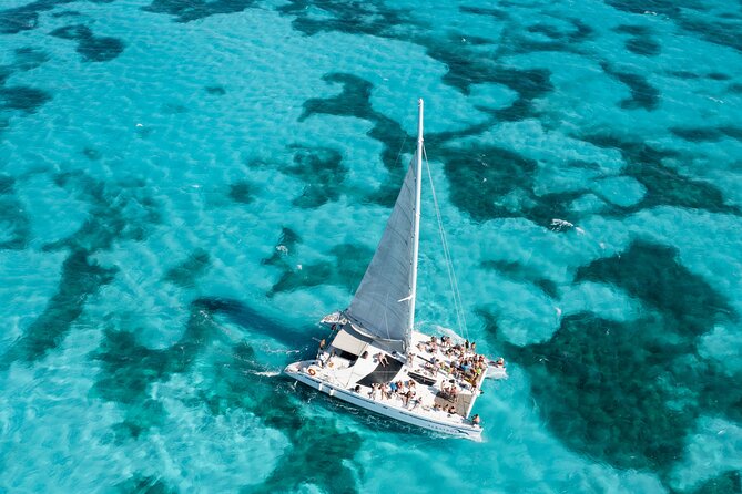 Isla Mujeres Plus by Albatros Catamarans - What the extra charges do to the value