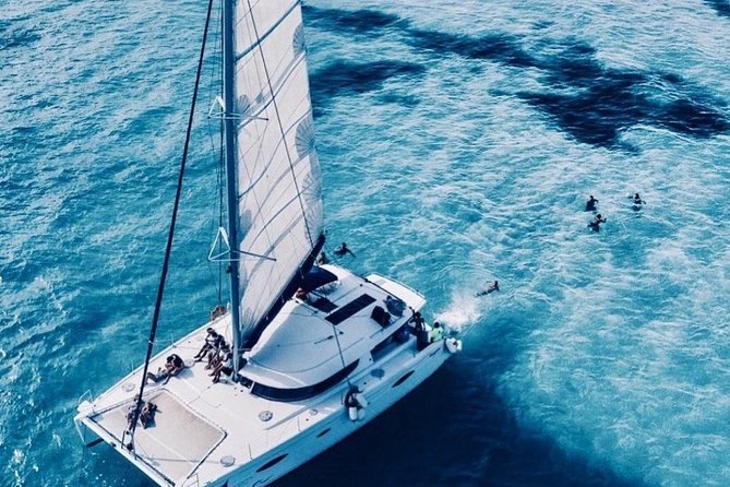 Isla Mujeres Sailing tour from Riviera Maya - Sailing out with an open bar