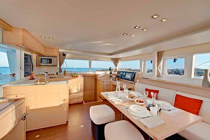 Island Hopping: Santorini Catamaran Charter Cruise with a skipper - Day 2: The first Greek island stop