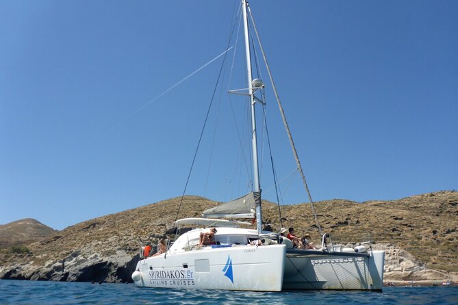 Island Hopping: Santorini Catamaran Charter Cruise with a skipper - Day 4: A flexible midpoint