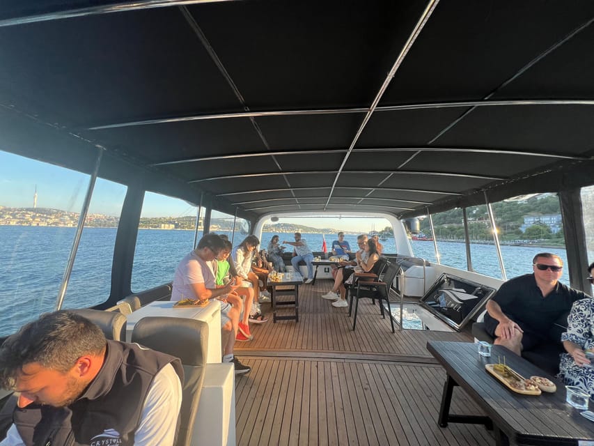 Istanbul: Bosphorus Cruise by Luxury Yacht - Five things worth knowing before you book