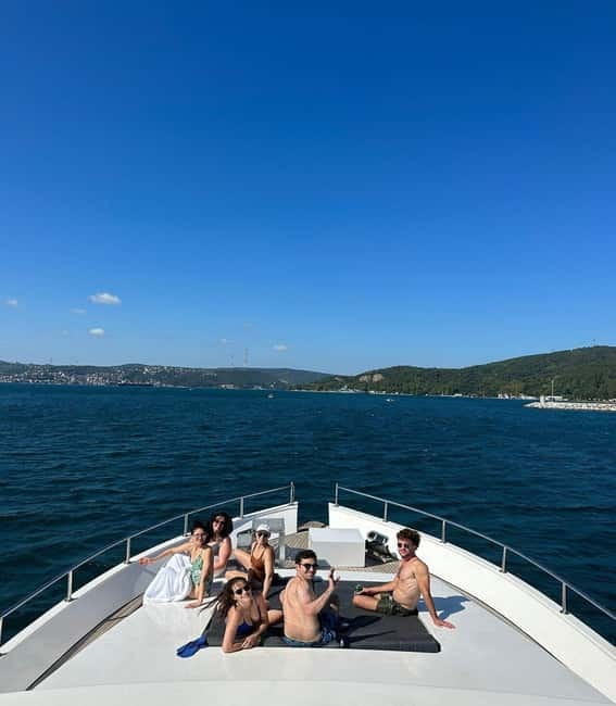 Istanbul: Bosphorus Private Guided Yacht Cruise with Snacks - Galata Bridge, Galata Tower, and Galataport