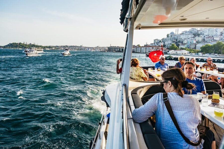 Istanbul: Bosphorus Sunset Cruise on a Luxury Yacht - Meeting at Karaköy and getting settled aboard