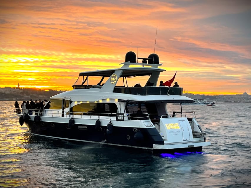 Istanbul: Bosphorus Sunset Yacht Cruise with Live Guide - Reading the Bosphorus from Dolmabahce to Ortakoy
