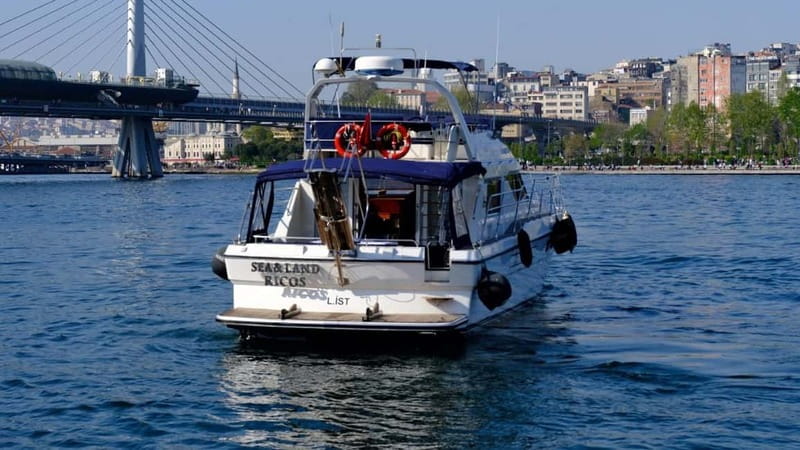 Istanbul: Luxury Yacht on Bosphorus - Why a private yacht changes the Bosphorus experience