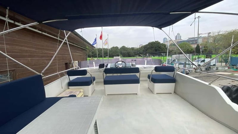 Istanbul: Luxury Yacht on Bosphorus - Choosing morning, afternoon, sunset, or evening