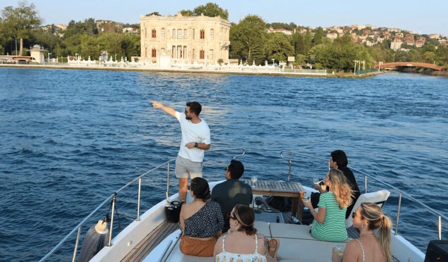 Istanbul: Small Group Yacht Tour with Unlimited Wine - Wine, snacks, music, and the sunset return