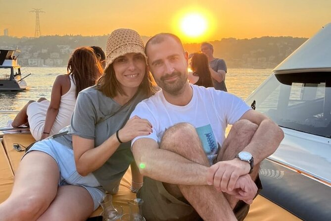 Istanbul Sunset Cruise on Luxury Yacht - Guided Group Cruise - Why this sunset cruise is worth your evening