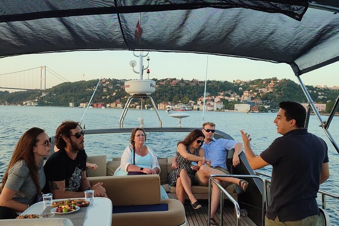 Istanbul Sunset Cruise on Luxury Yacht - Guided Group Cruise - Anadolu Hisarı, Kuleli, and Beylerbeyi