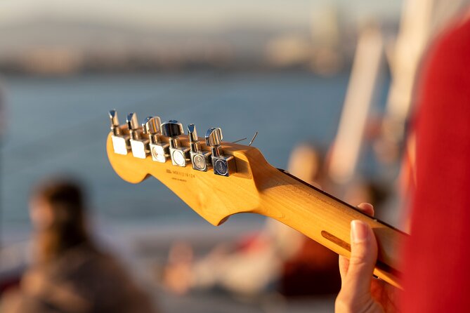 Jazz and Chill Out Sailing in Barcelona - Live saxophone, guitar, and the right amount of music
