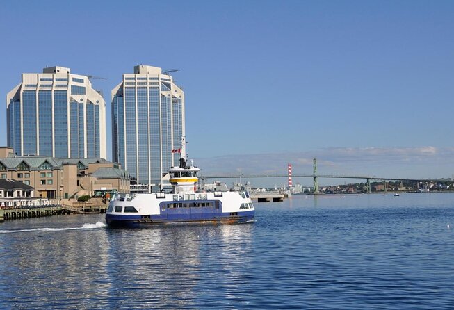 JFarwell Adventure Yacht Sailing in the Halifax Harbour - Key points before you book