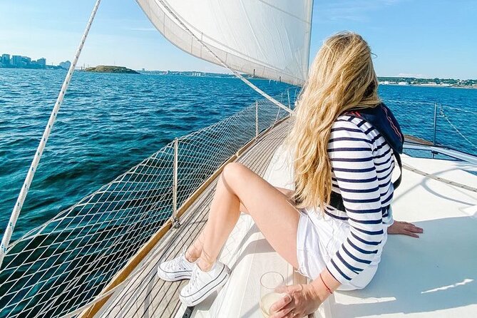 JFarwell Adventure Yacht Sailing in the Halifax Harbour - Halifax Harbour under sail