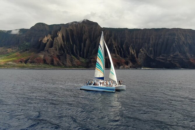Kauai: Leila Na Pali Sunset Dinner Sail - The sunset, dinner, and open bar