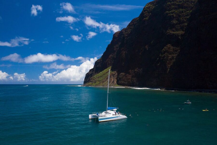 Kauai: Napali Coast Sail & Snorkel Tour from Port Allen - Lunch, drinks, and the right time for a beer