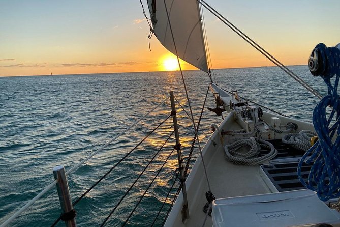 Key West Small-Group Sunset Sail with Wine and Hors d'oeuvres - Who should book this experience