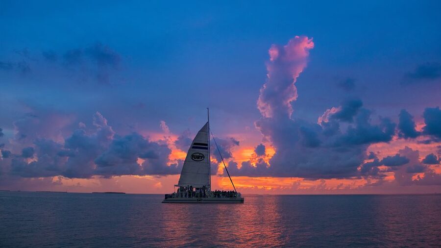 Key West: Sunset Sail with Live Band, Drinks, and Appetizers - The ride out: Key West from the Gulf