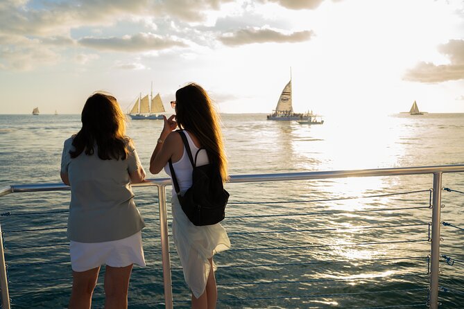 Key West Sunset Sail with Open Bar, Live Music and Hors D'oeuvres - The open bar and the sunset timing