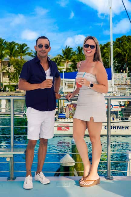 Key West: Sunset Sailing Trip with Open Bar, Food and Music - Key things to know