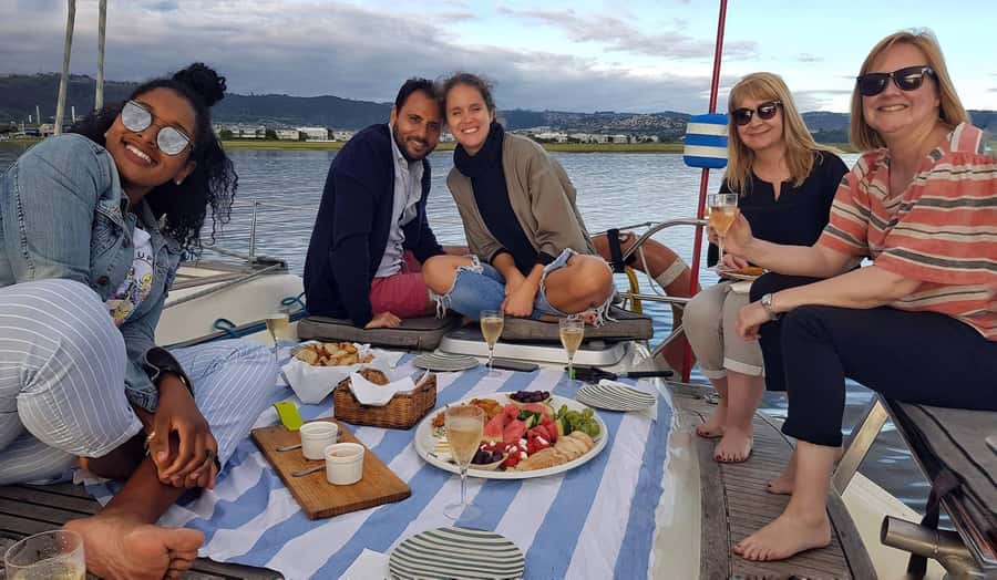 Knysna: 2.5-Hour Day Sail & Lunch Charter - Approaching the Knysna Heads