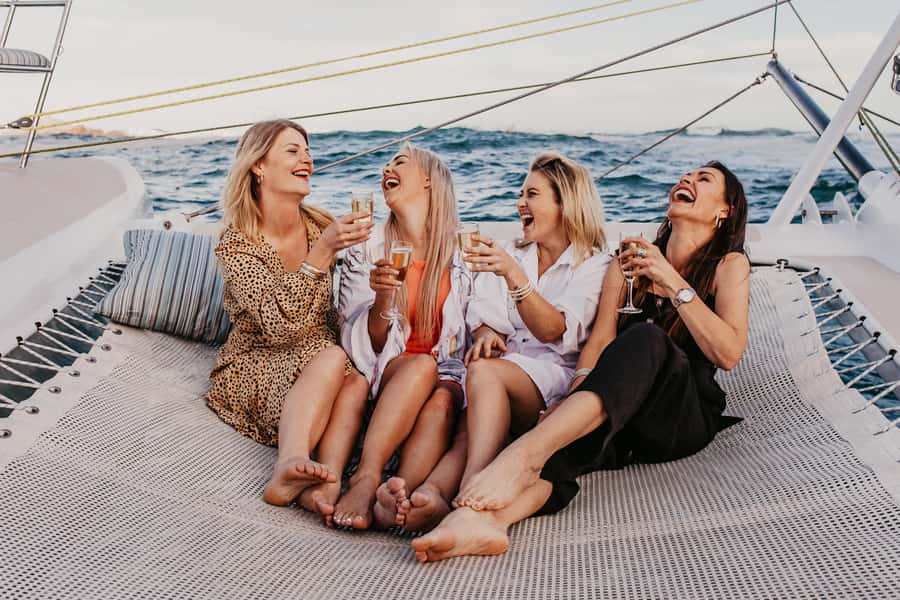 Knysna: Luxury Catamaran Marine Adventure Tour - Approaching the Knysna Heads