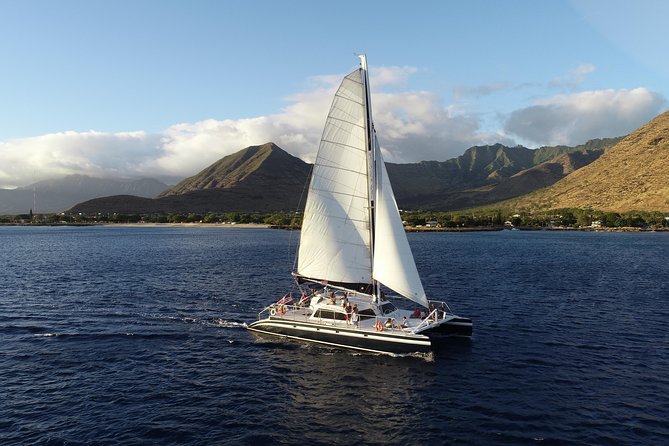 Ko Olina Catamaran Sail and Snorkel with Lunch - Lunch, cocktails, and the ride home