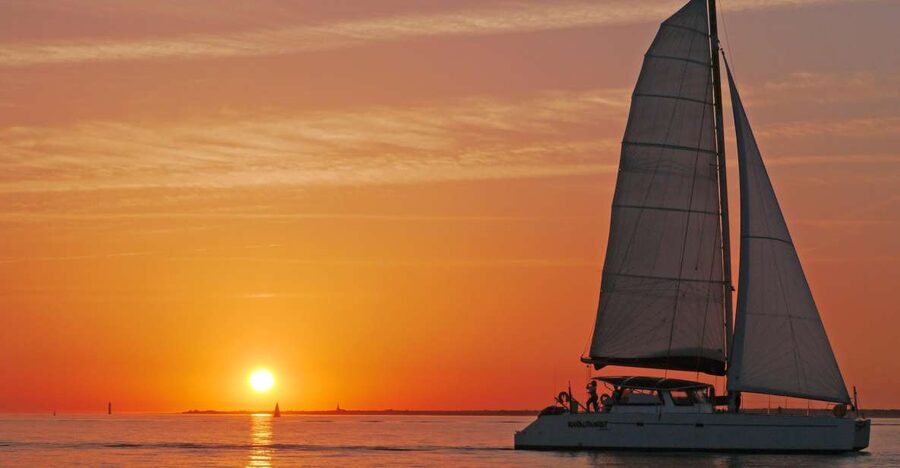 La Rochelle: 2-Hour Sunset Sailing Cruise - Sailing out beneath La Rochelle’s old towers