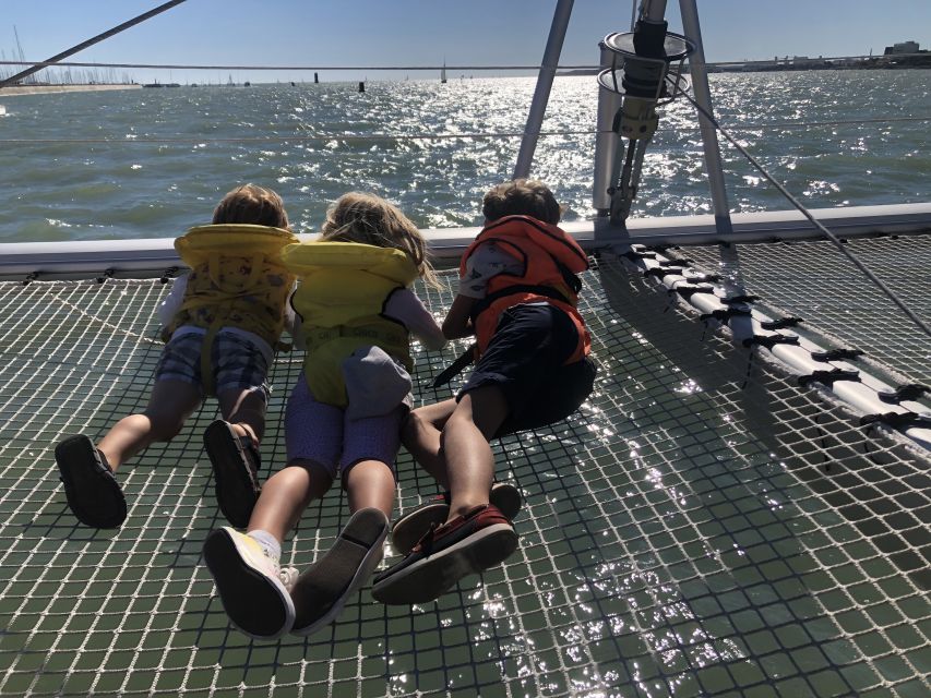 La Rochelle: Catamaran Cruise - When the sails open and the engine goes quiet