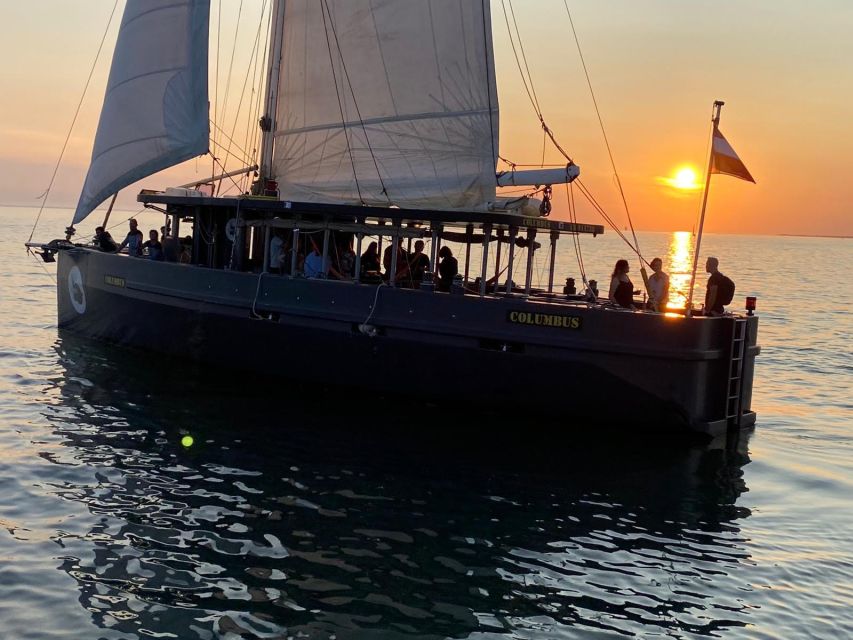 La Rochelle: Sailing Cruise - Who will enjoy Columbus most